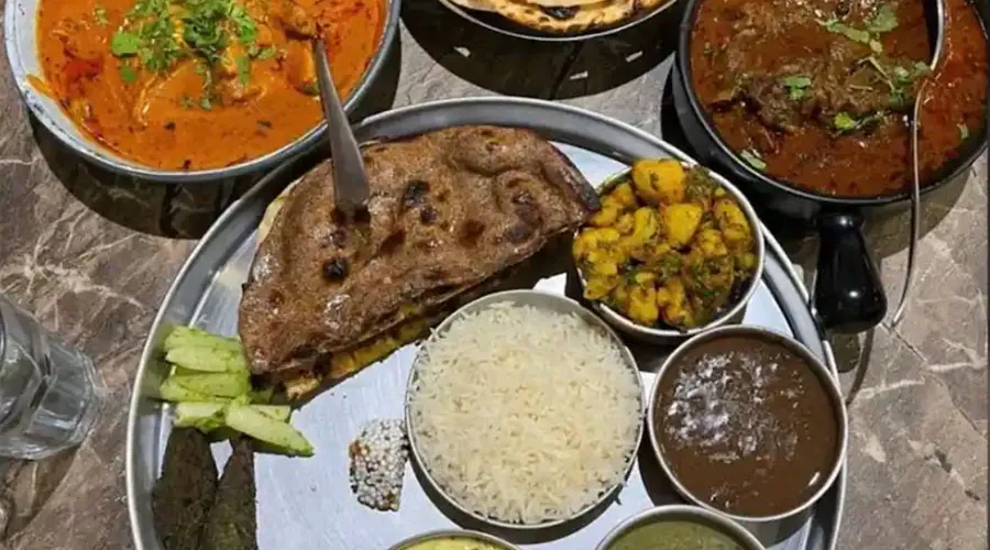 Traditional Kumaoni thali meal