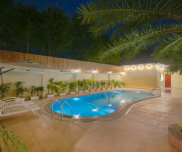 Swimming pool at Manovan Resort